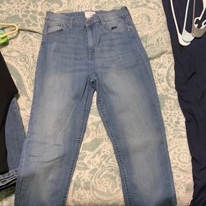 Skinny jeans